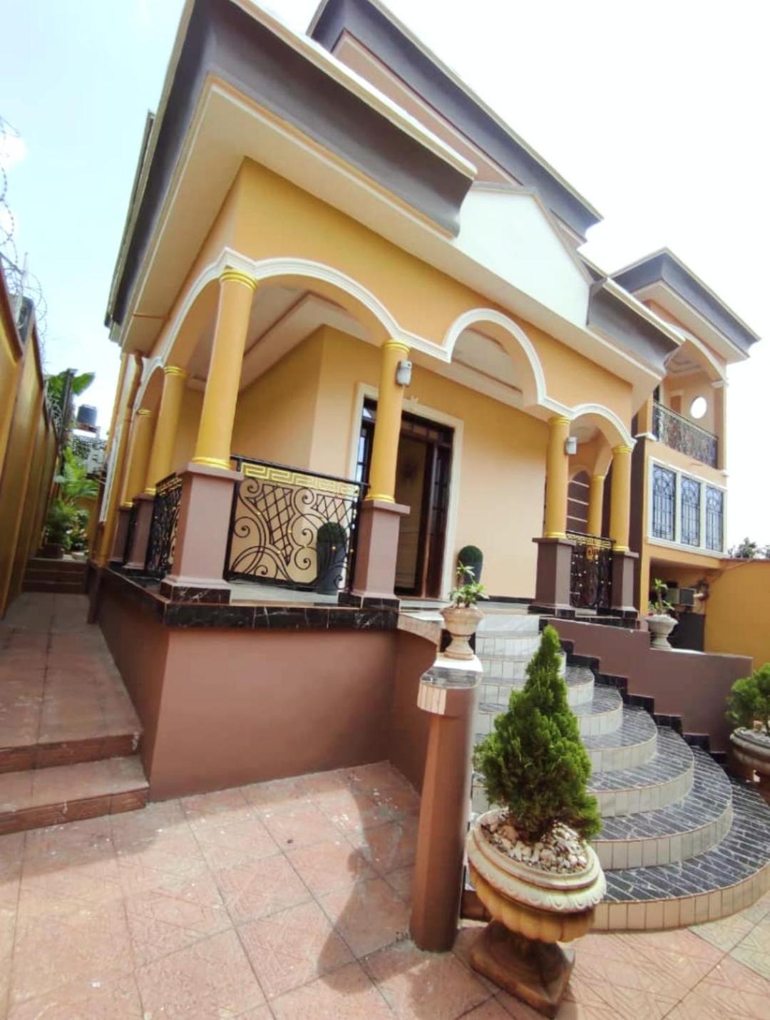 Résidence Chérel à Odza Minkan Yaoundé Extérieur photo